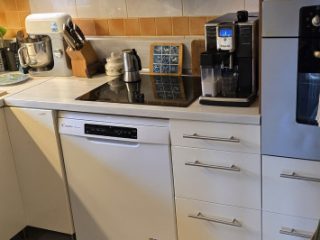 Eladó 883 m²-esegyéb üzlethelyiség Felsőpakony, Rákóczi utca: 134'000'000 Ft