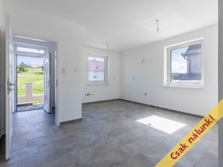 Eladó 98 m²-esikerház Felsőpetény, Jókai utca: 79'900'000 Ft