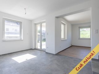 Eladó 98 m²-esikerház Felsőpetény, Jókai utca: 79'900'000 Ft