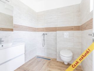 Eladó 98 m²-esikerház Felsőpetény, Jókai utca: 79'900'000 Ft