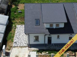 Eladó 98 m²-esikerház Felsőpetény, Jókai utca: 79'900'000 Ft