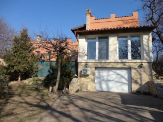 Eladó 162 m²-escsaládi ház Fót, Fót, Öreghegy. utca: 189'000'000 Ft