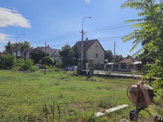 Eladó 1716 m²-estelek Fót, Németh K. utca: 139'000'000 Ft