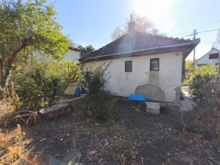 Eladó 36 m²-escsaládi ház Fót, Szegfű utca: 39'900'000 Ft