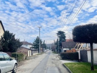 Eladó 208 m²-escsaládi ház Fót, Újszerű 4+1 lakásos APARTMANHÁZ: 179'000'000 Ft