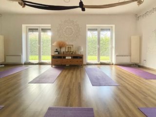 Eladó 208 m²-escsaládi ház Fót, Újszerű 4+1 lakásos APARTMANHÁZ: 179'000'000 Ft