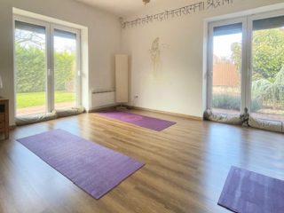 Eladó 208 m²-escsaládi ház Fót, Újszerű 4+1 lakásos APARTMANHÁZ: 179'000'000 Ft