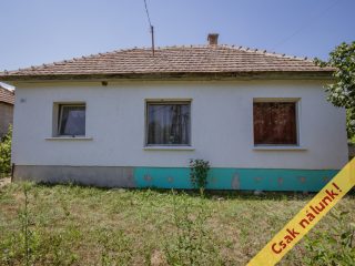 Eladó 43 m²-escsaládi ház Galgaguta, Béke utca: 35'000'000 Ft