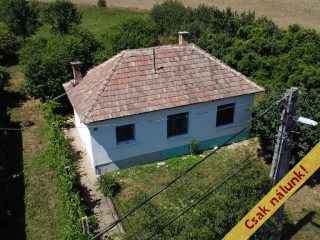 Eladó 43 m²-escsaládi ház Galgaguta, Béke utca: 35'000'000 Ft
