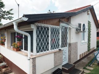 Eladó 56 m²-escsaládi ház Gárdony (Gárdony) , Határ utca: 54'900'000 Ft