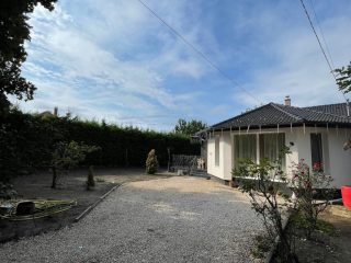 Eladó 125 m²-escsaládi ház Gárdony (Gárdony) , Kossuth utca: 175'000'000 Ft