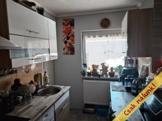 Eladó 97 m²-escsaládi ház Gárdony (Gárdony) , XI. utca: 79'900'000 Ft