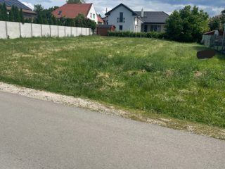 Eladó 665 m²-estelek Gárdony, Központi utca: 35'900'000 Ft