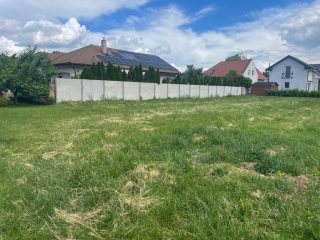 Eladó 665 m²-estelek Gárdony, Központi utca: 35'900'000 Ft