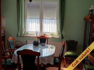 Eladó 93 m²-escsaládi ház Gárdony, Thököly utca: 95'000'000 Ft