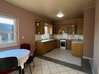 Eladó 170 m²-escsaládi ház Göd, Alsógöd: 134'000'000 Ft