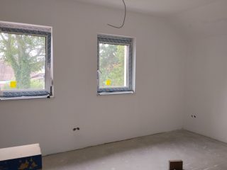 Eladó 175 m²-escsaládi ház Göd, Dunakeszihez közel: 174'900'000 Ft