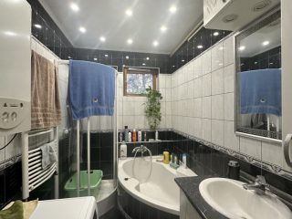 Eladó 74 m²-estársasházi lakás Göd, Felsőgöd: 72'000'000 Ft