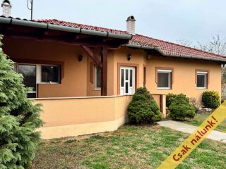 Eladó 106 m²-escsaládi ház Göd, Göd Nevelek: 139'000'000 Ft