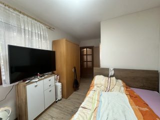 Eladó 74 m²-estársasházi lakás Göd, Göd utca: 72'000'000 Ft