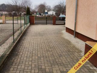 Eladó 107 m²-estársasházi lakás Göd, Kerekerdő utca: 89'500'000 Ft