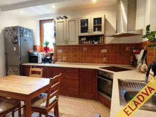 Eladó 84 m²-escsaládi ház Göd, Tóth Árpád utca: 88'900'000 Ft