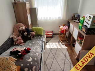 Eladó 84 m²-escsaládi ház Göd, Tóth Árpád utca: 88'900'000 Ft