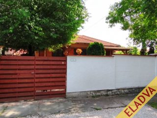 Eladó 84 m²-escsaládi ház Göd, Tóth Árpád utca: 88'900'000 Ft