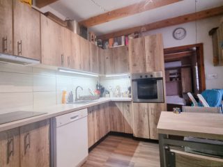 Eladó 60 m²-escsaládi ház Göd, Verseny utca: 59'700'000 Ft