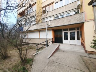 Eladó 44 m²-estársasházi lakás Gödöllő, Palota kert: 49'900'000 Ft