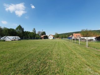 Eladó 77 m²-escsaládi ház Gödöllő, Peres, csendes, aszfaltozott utca: 96'000'000 Ft