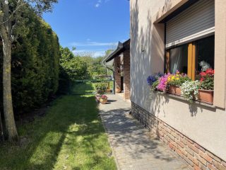 Eladó 325 m²-escsaládi ház Gödöllő, Röges utca: 228'900'000 Ft