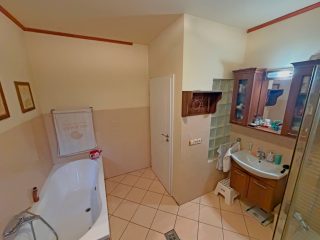 Eladó 325 m²-escsaládi ház Gödöllő, Röges utca: 228'900'000 Ft