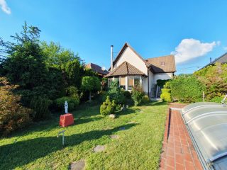 Eladó 177 m²-escsaládi ház Gödöllő, Röges városrész: 144'900'000 Ft