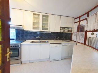 Eladó 177 m²-escsaládi ház Gödöllő, Röges városrész: 144'900'000 Ft
