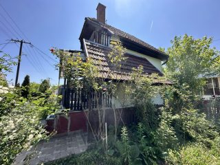 Eladó 60 m²-escsaládi ház Gomba, Csendes környezet: 29'000'000 Ft