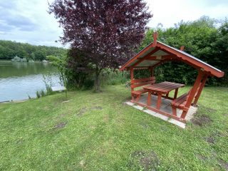 Eladó 40 m²-esüdülő Gomba, Gomba Horgásztó utca: 23'900'000 Ft