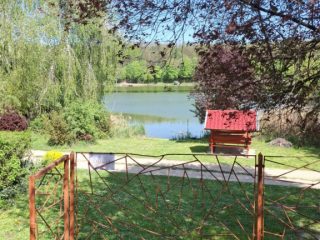 Eladó 40 m²-esüdülő Gomba, Gomba Horgásztó utca: 23'900'000 Ft