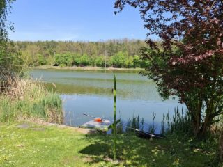 Eladó 40 m²-esüdülő Gomba, Gomba Horgásztó utca: 23'900'000 Ft