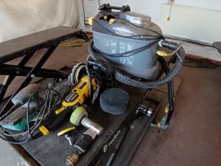 Eladó 157 m²-esüzlethelyiség utcai bejárattal Gyál, Forgalmas út: 124'900'000 Ft