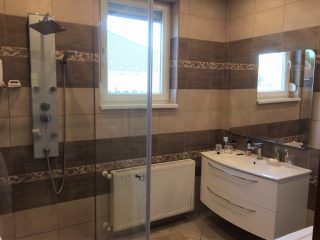 Eladó 90 m²-escsaládi ház Gyál, Gyál út: 169'900'000 Ft