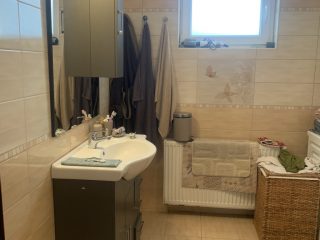 Eladó 120 m²-escsaládi ház Gyál, Juhász Gy. utca: 125'000'000 Ft