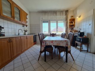 Eladó 142 m²-escsaládi ház Gyál, Kolozsvár utca: 115'000'000 Ft