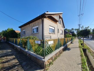 Eladó 142 m²-escsaládi ház Gyál, Kolozsvár utca: 115'000'000 Ft