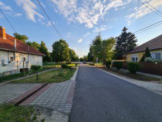 Eladó 151 m²-escsaládi ház Gyál, Somogyi Béla utca: 129'900'000 Ft