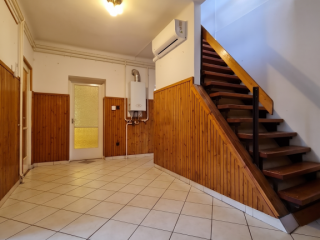 Eladó 151 m²-escsaládi ház Gyál, Somogyi Béla utca: 129'900'000 Ft