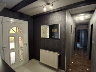 Eladó 114 m²-escsaládi ház Gyenesdiás, Zsákutca: 119'900'000 Ft