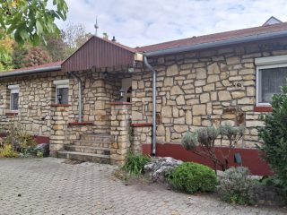 Eladó 114 m²-escsaládi ház Gyenesdiás, Zsákutca: 119'900'000 Ft