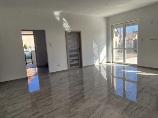 Eladó 131 m²-escsaládi ház Gyömrő, Artézi kút környéki utca: 137'900'000 Ft