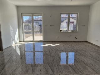 Eladó 131 m²-escsaládi ház Gyömrő, Artézi kút környéki utca: 137'900'000 Ft